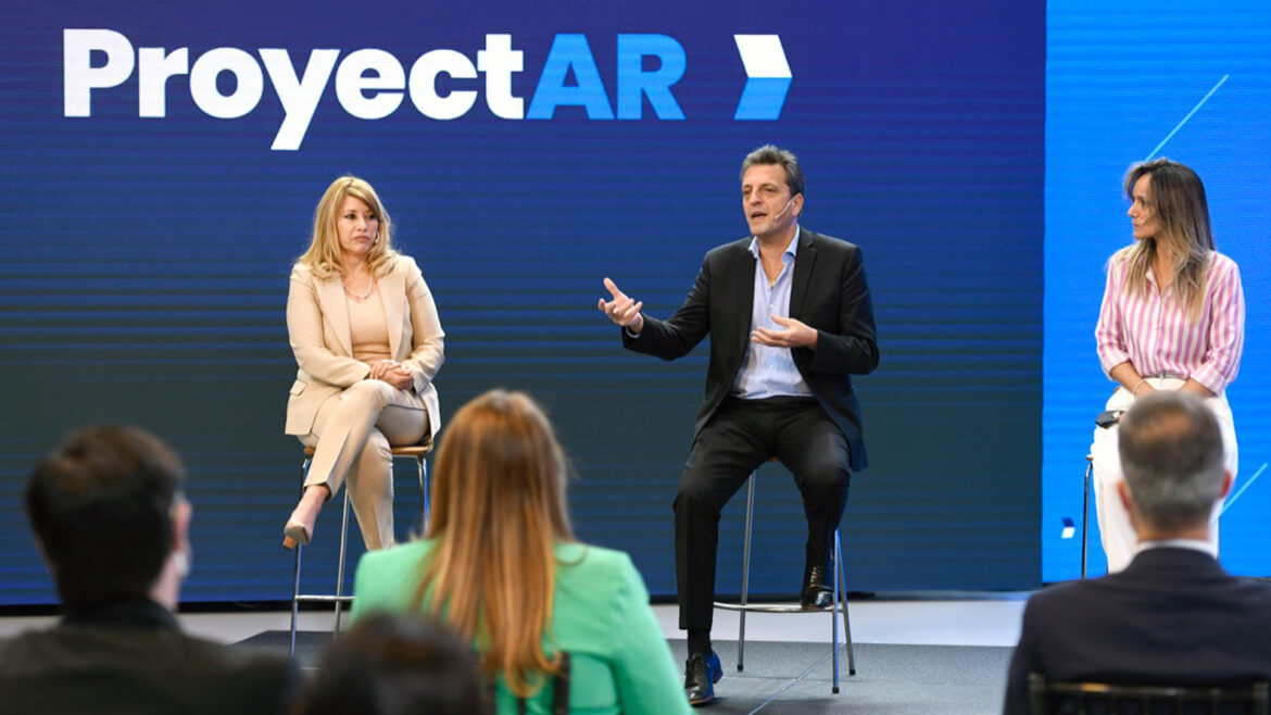 Lanzan la Escuela de Gobierno «ProyectAR» en Luján