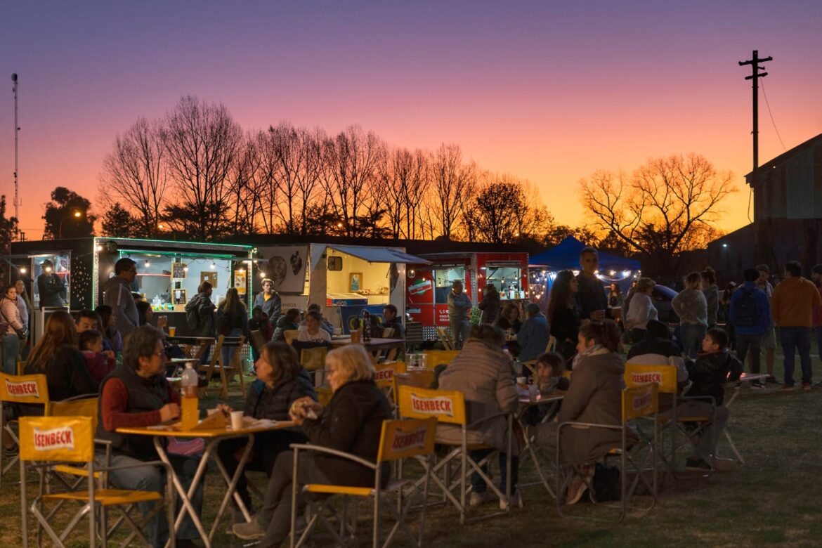 Habrá feria y gastronomía en el Parque de la Independencia para cerrar el año