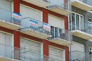 «No te comas el verso»: alertan por estafas inmobiliarias