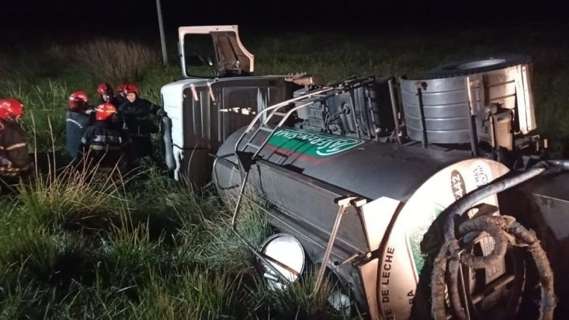 Volcó un camión de La Serenisima