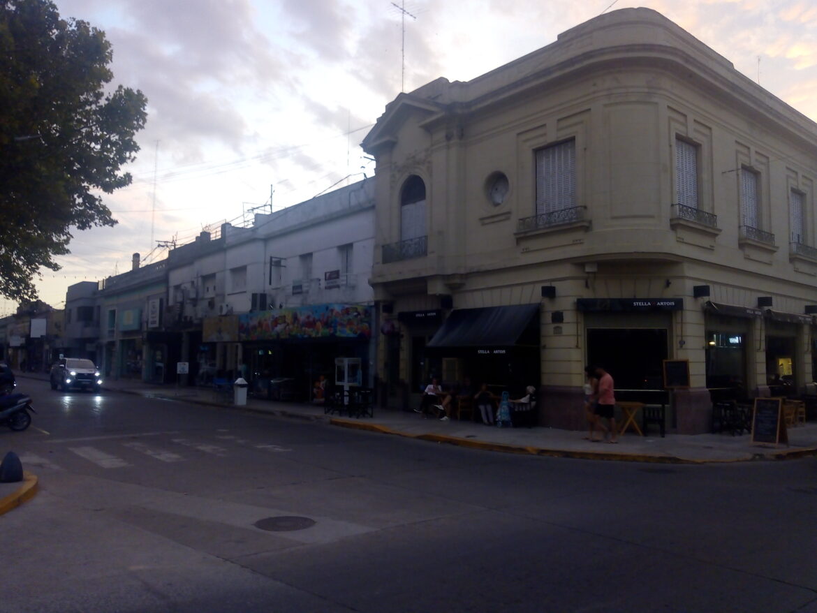 Sorpresivo corte de luz en el Centro de Luján