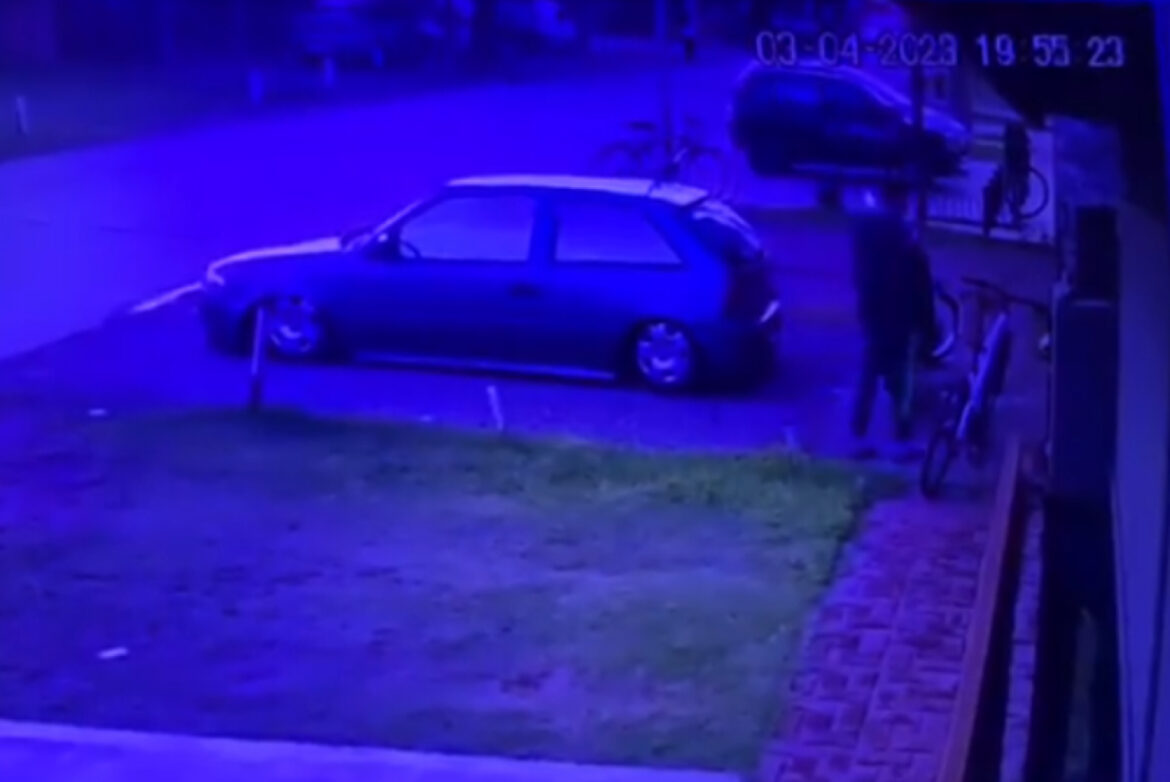 Rodríguez: robó una bicicleta y quedó captado por una cámara de seguridad