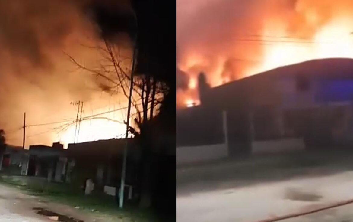 Incendio en maderera Kopruch y casas evacuadas