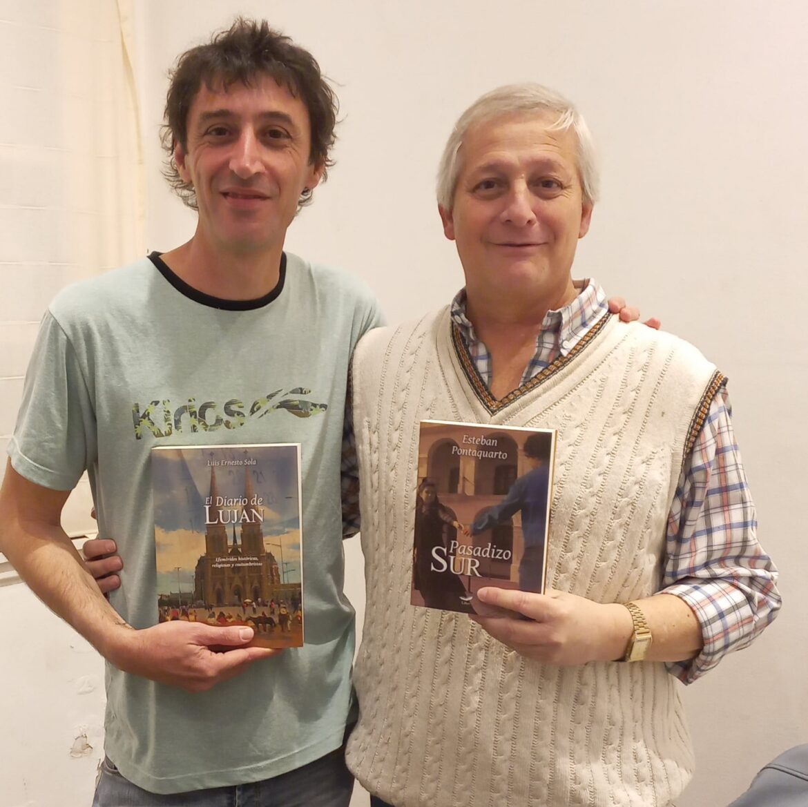Escritores lujanenses compartieron un lindo momento con sus lectores