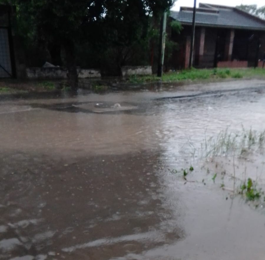 Anegamientos en barrio Lanusse y otras complicaciones