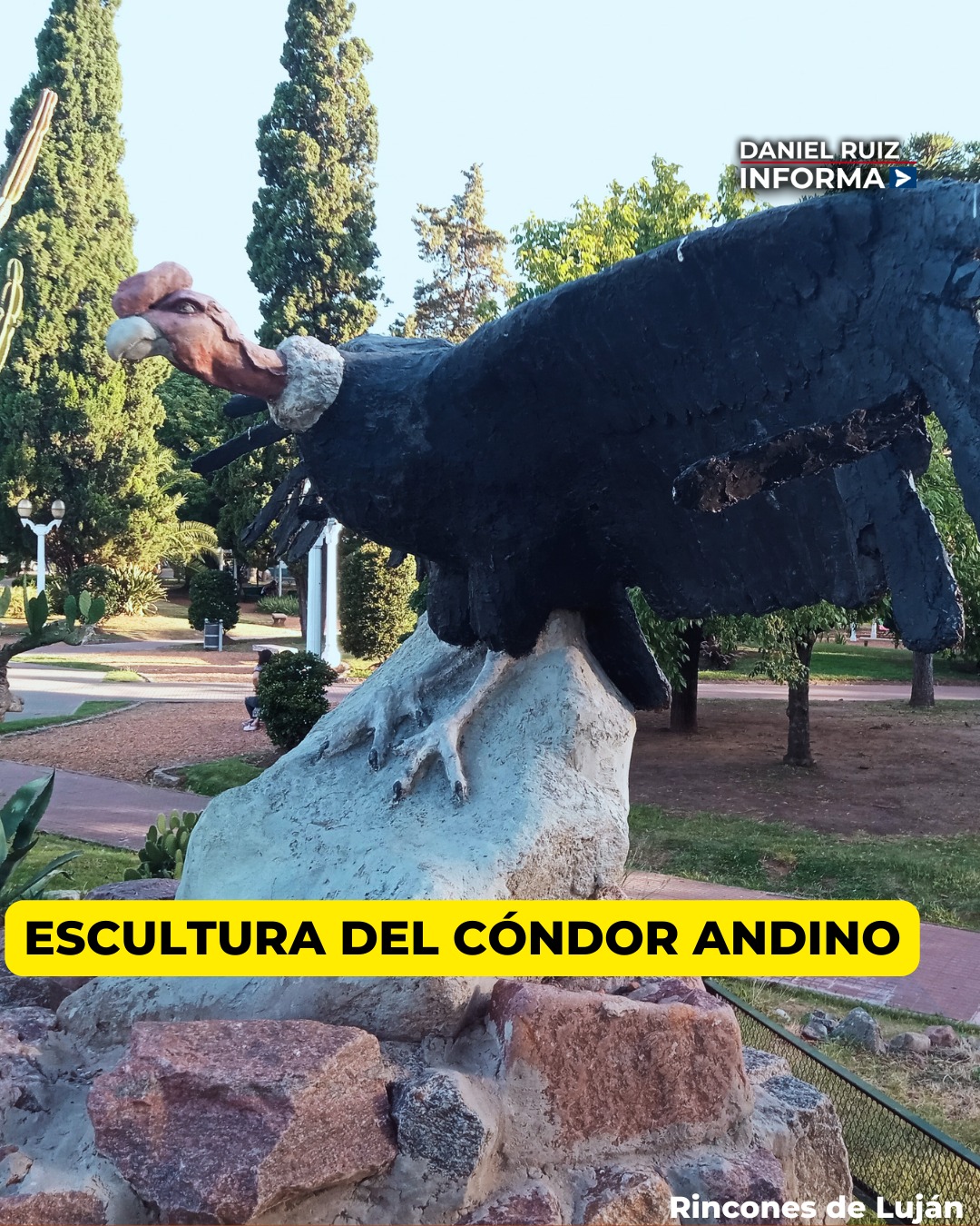 Escultura del Cóndor Andino