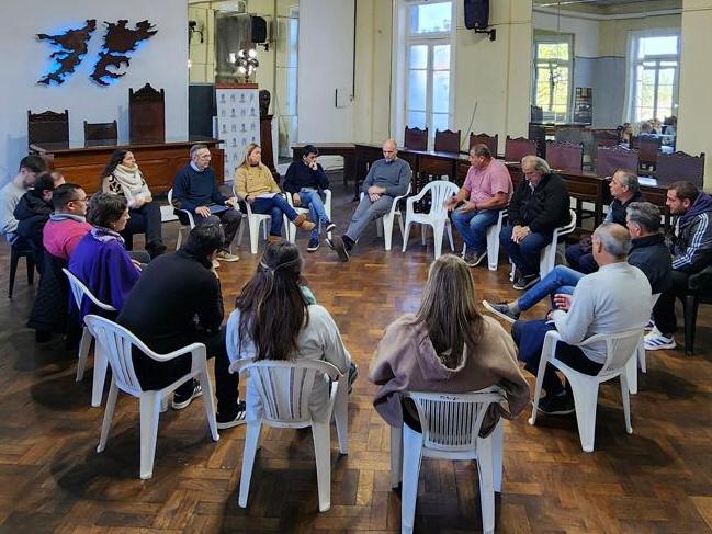 Sindicatos municipales proponen un fondo para mejoras salariales