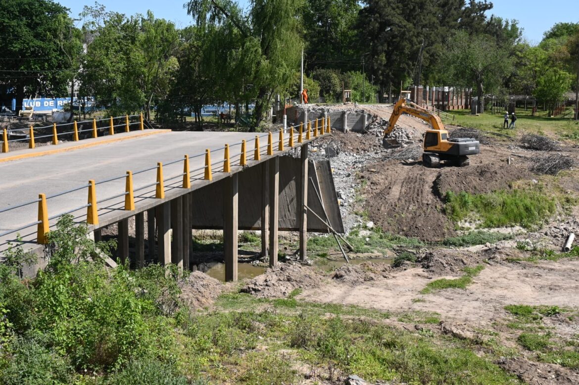 Avanza la demolición del Puente Brown